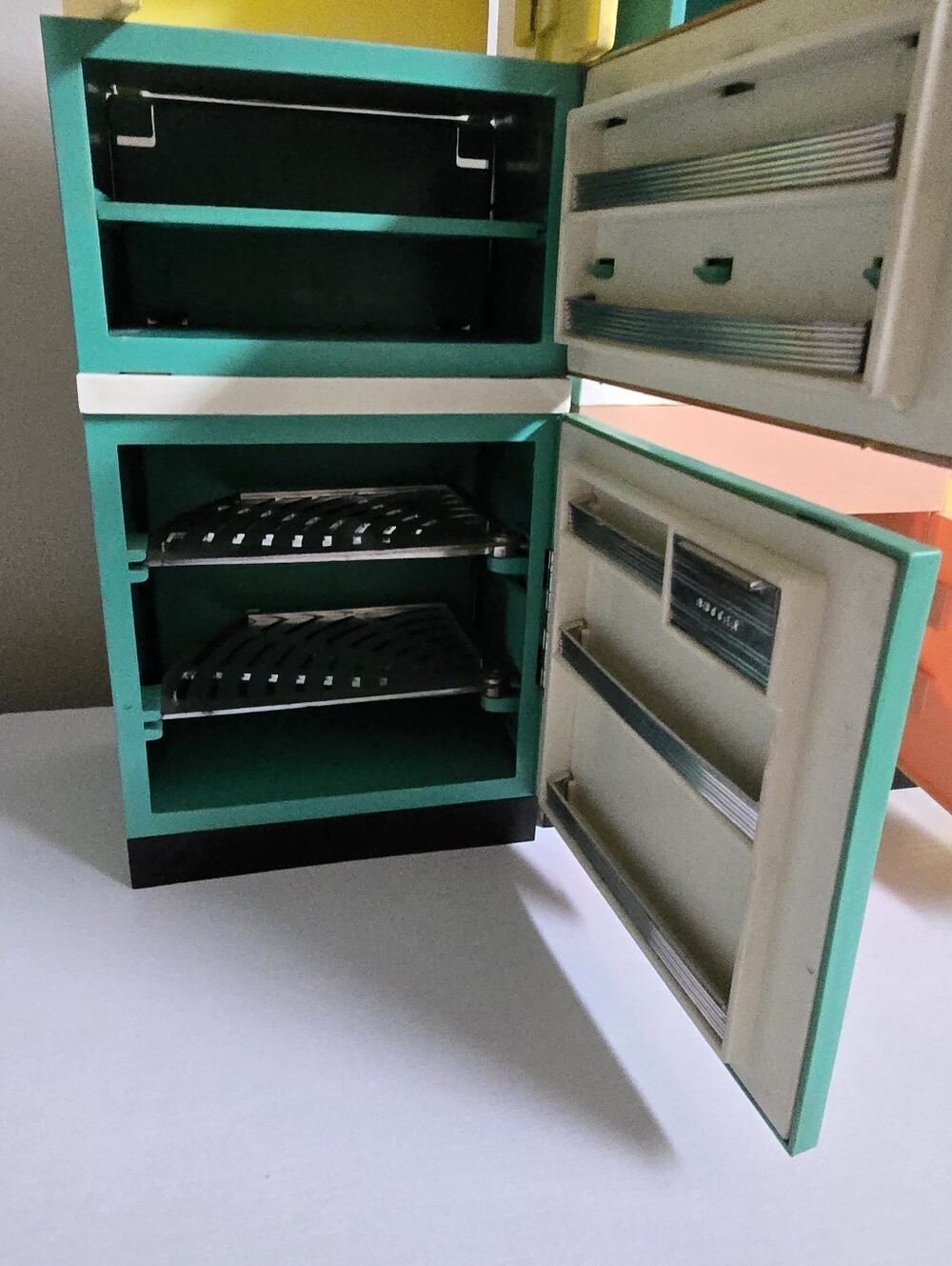DeLux Reading 1960s Vintage Toy Dream Kitchen Set - Picture 7 of 16